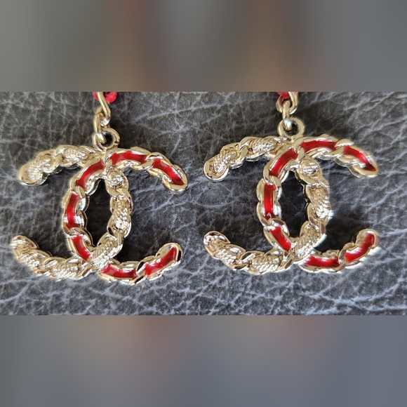 Chanel CC Leather Chain Drop Earrings - Picture 3 of 8